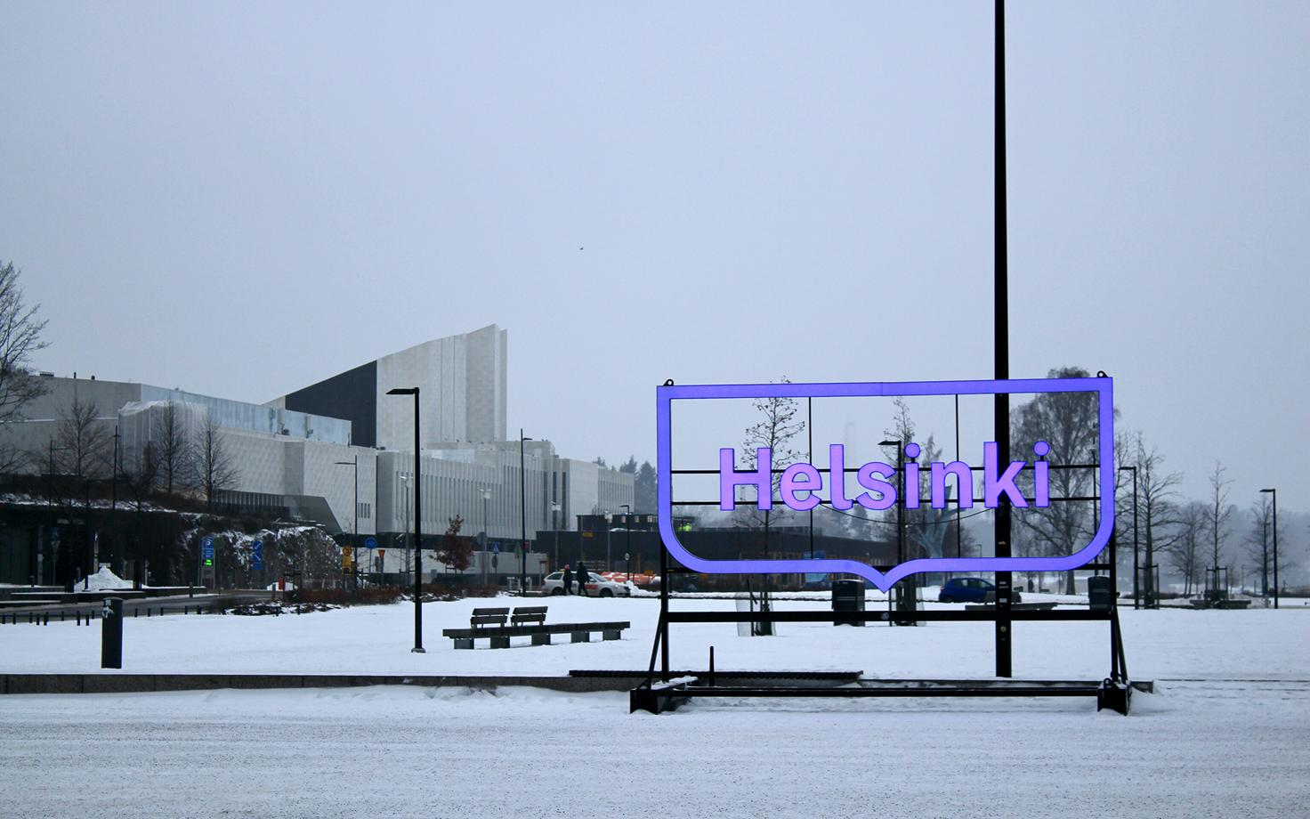 Vaade talvisele Helsingile. Finlandia hoone