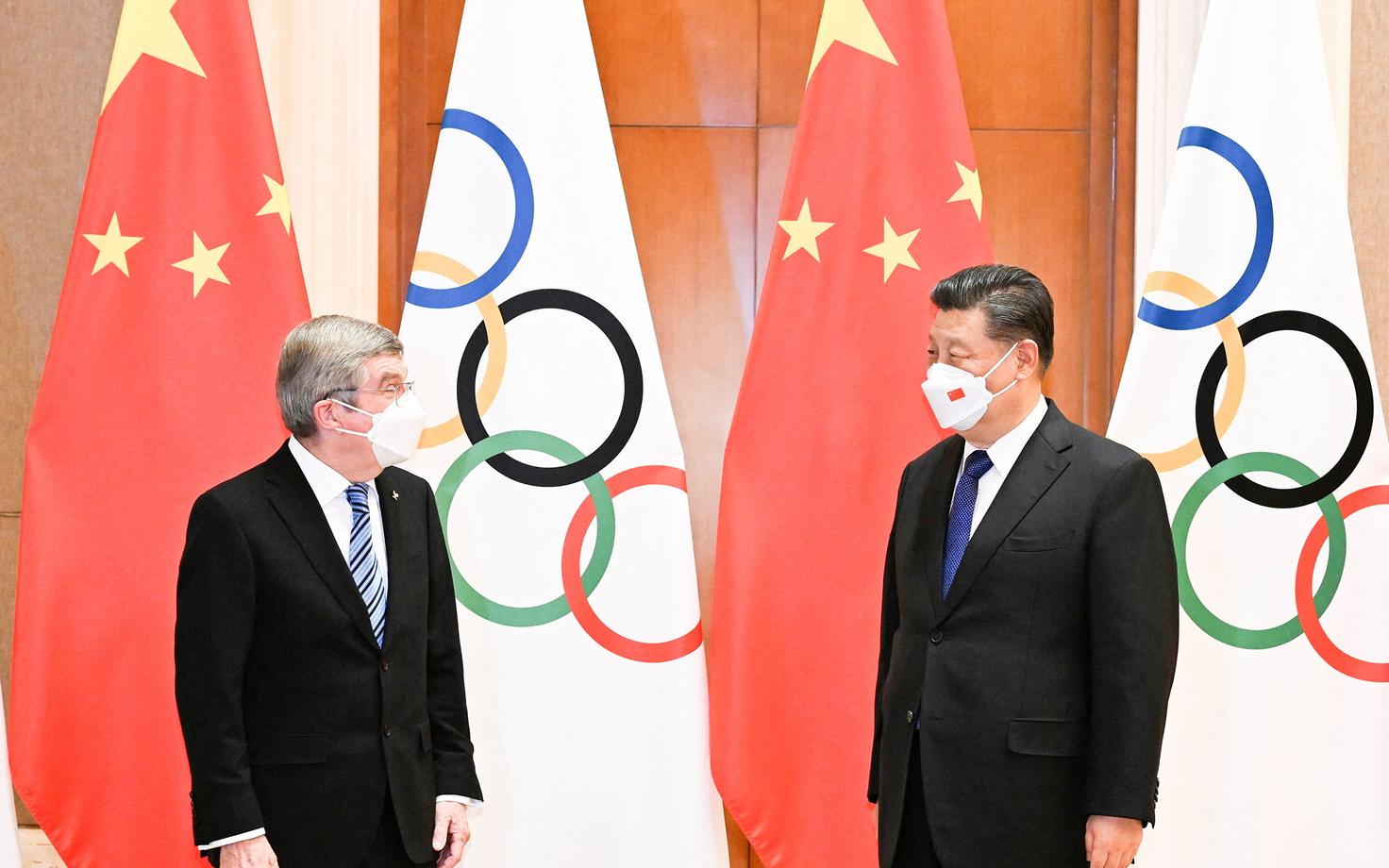 Rahvusvahelise Olümpiakomitee president Thomas Bach (vasakul) ja Hiina president Xi Jinping