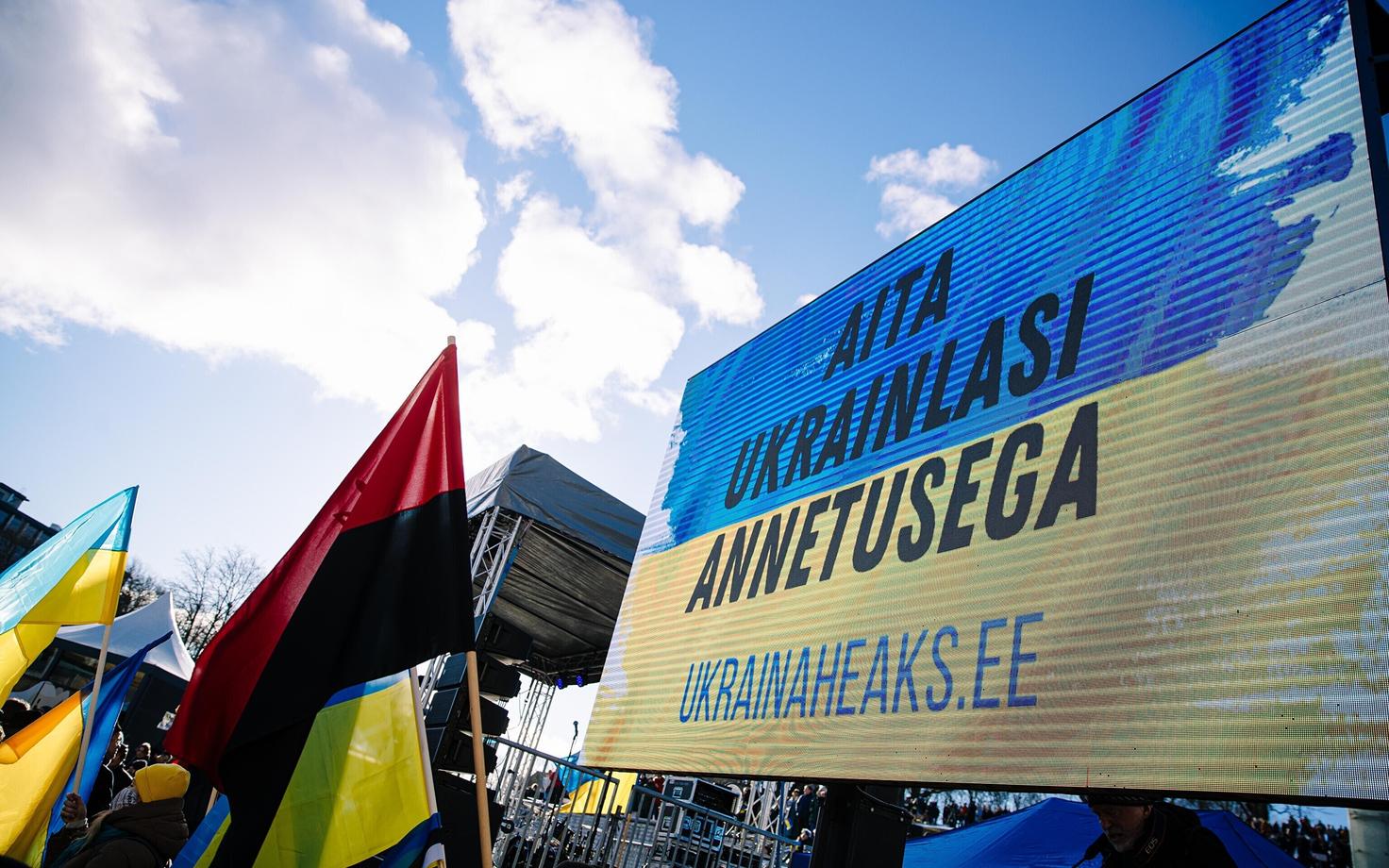 Meeleavaldus Tallinnas Vabaduse väljakul Ukraina toetuseks