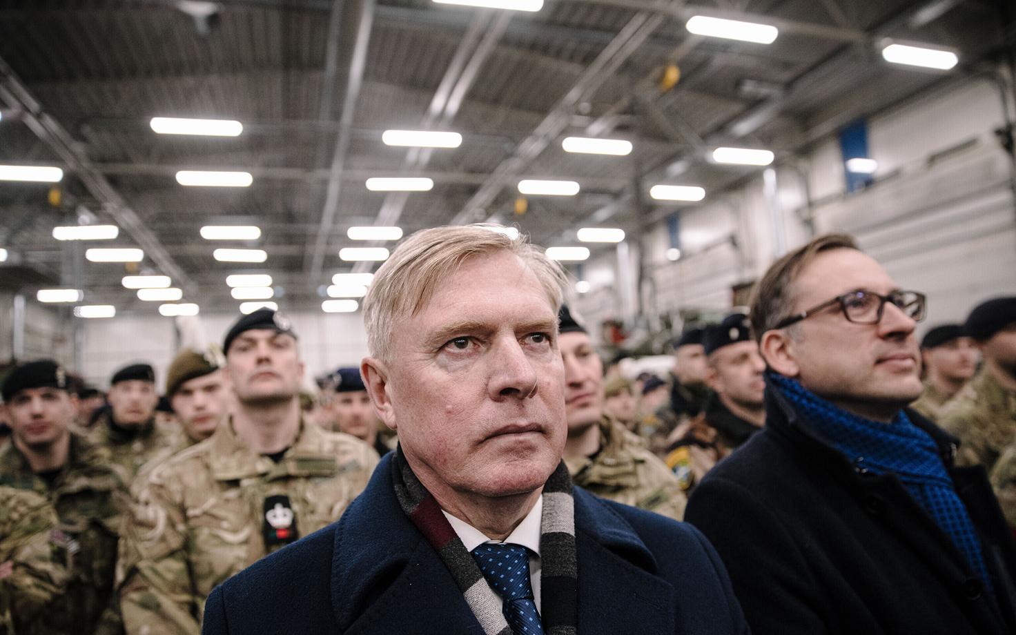 Kaitseminister Kalle Laanet