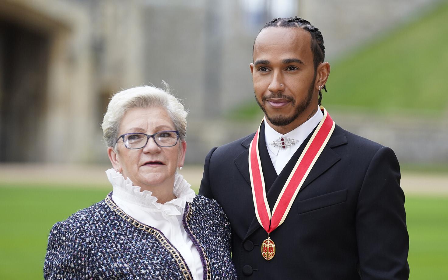 Lewis Hamilton ema Carmeniga