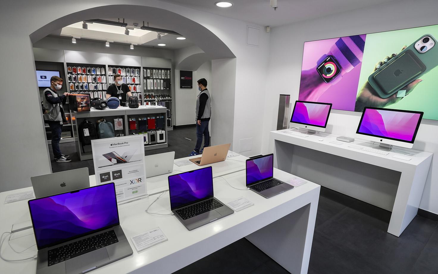 Компьютерный магазин Apple в Москве.