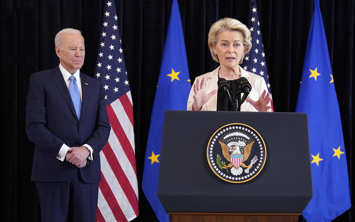 Joe Biden ja Ursula von der Leyen