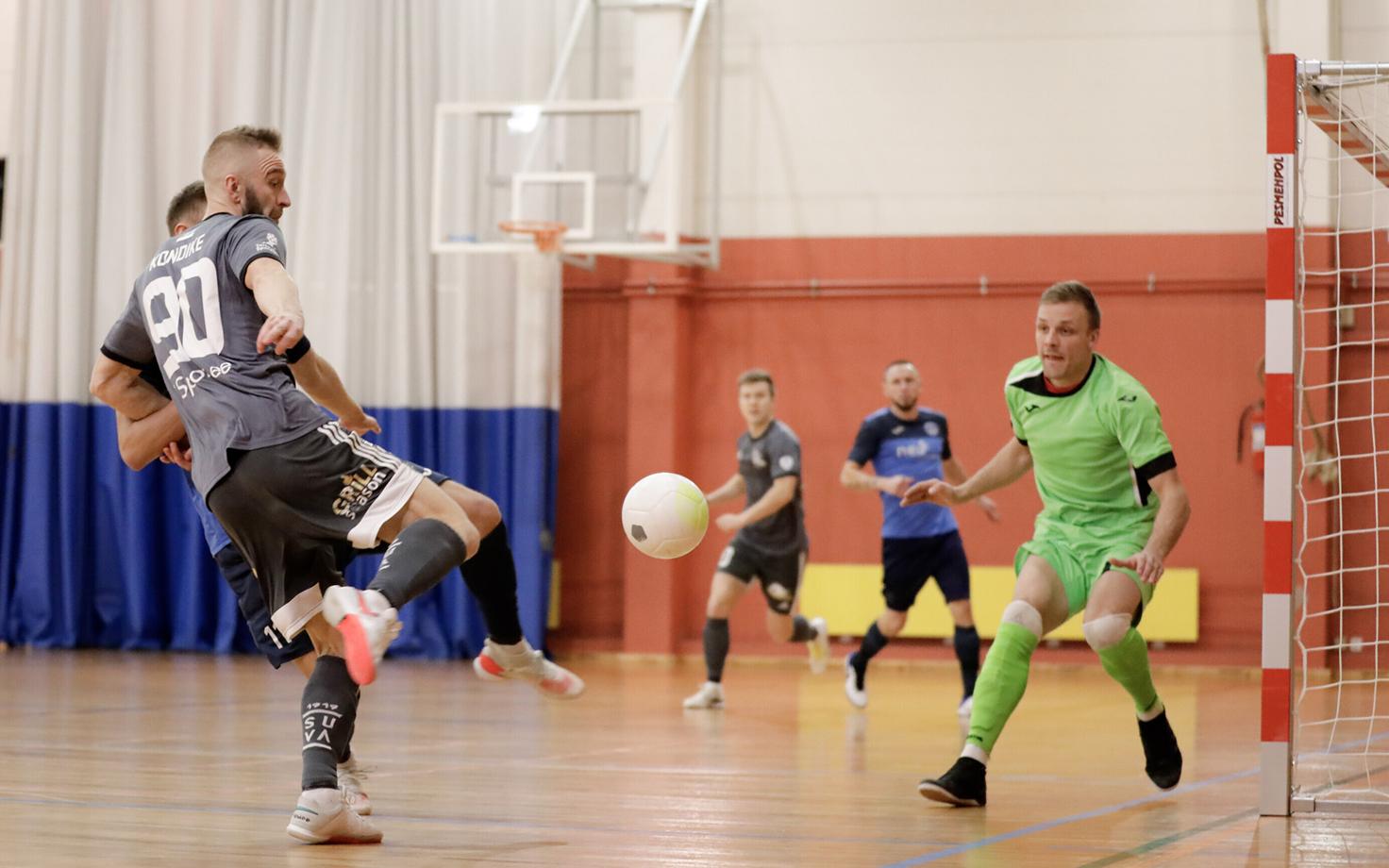 Sillamäe väravavaht Eduard Orehhov on Ravens Futsalile põhjustanud sel hooajal parajat peavalu.