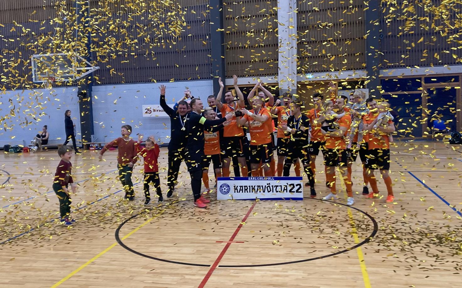 Viimsi FC Smsraha on valitsev Eesti karikavõitja ja meister.