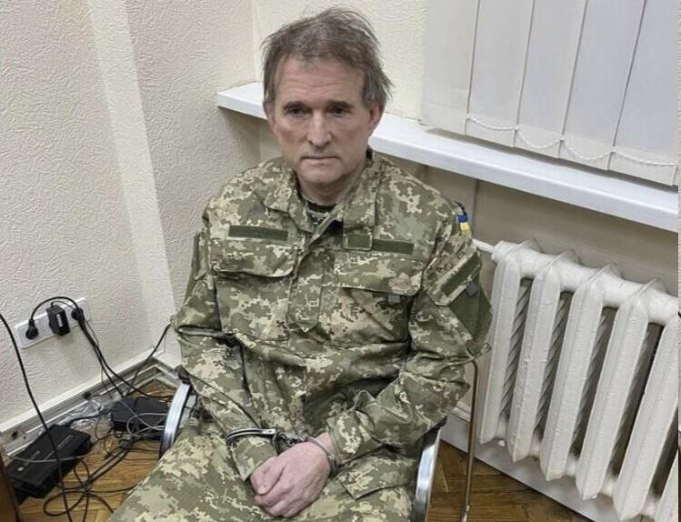 SBU poolt kinnipeetud Viktor Medvetšuk.
