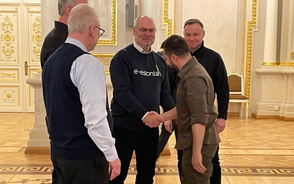 Алар Карис на встрече с Владимиром Зеленским.