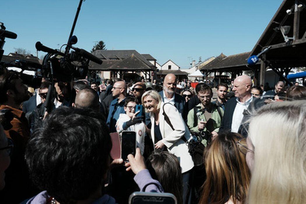 Prantsusmaa parempopulistlik presidendikandidaat Marine Le Pen kampaaniaüritusel
