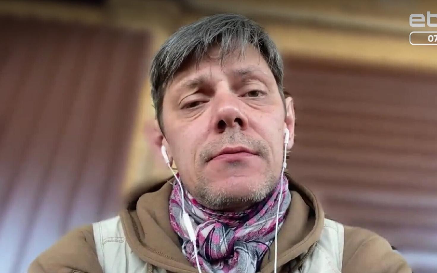 Антон Алексеев находится в Украине.