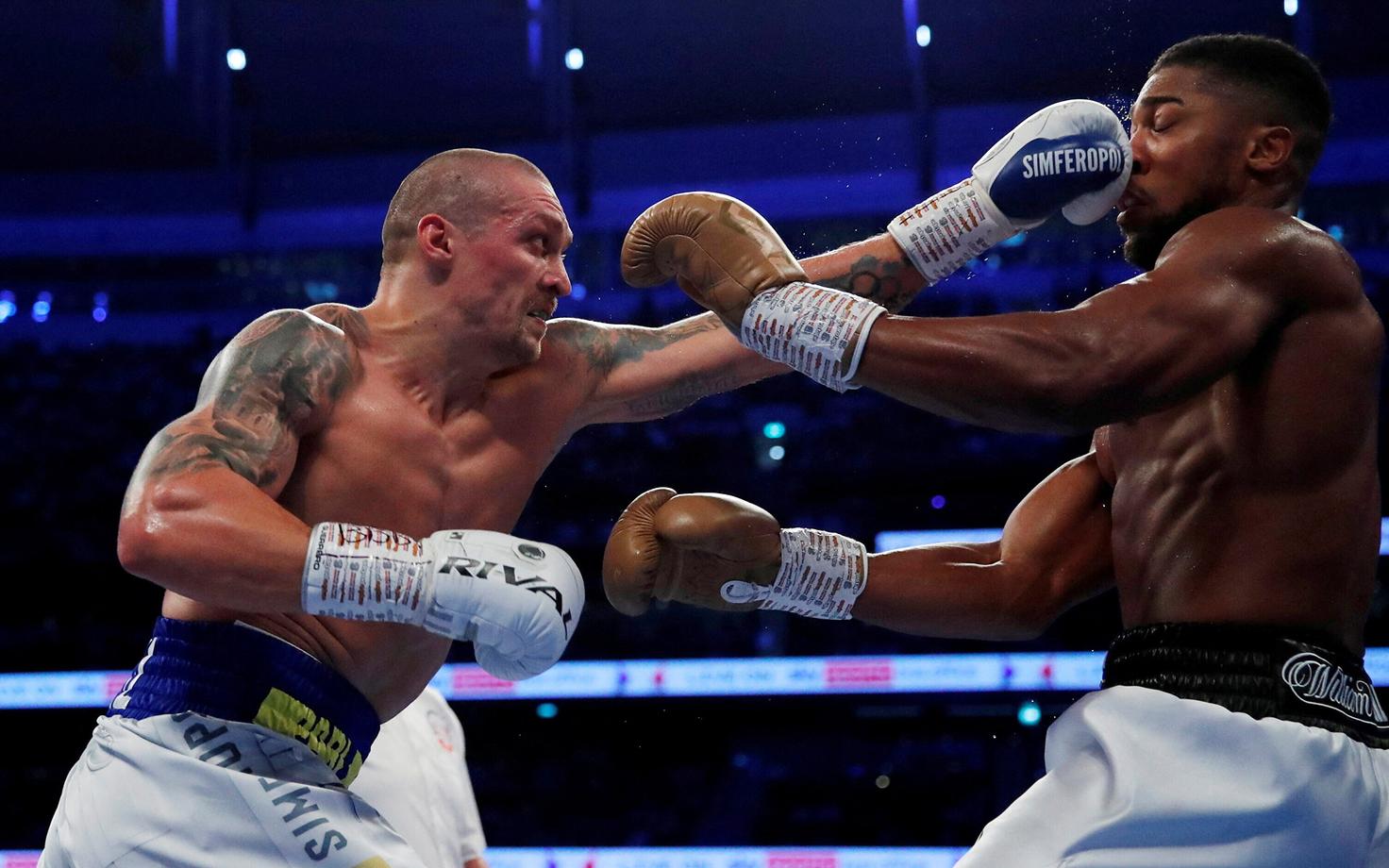 Oleksandr Ussõk ja Anthony Joshua