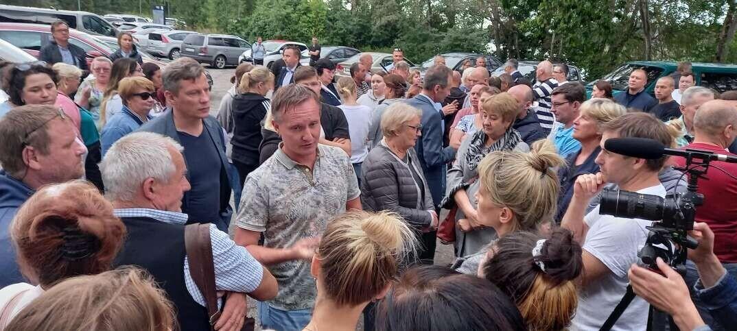 Владимир Жаворонков возле танка.
