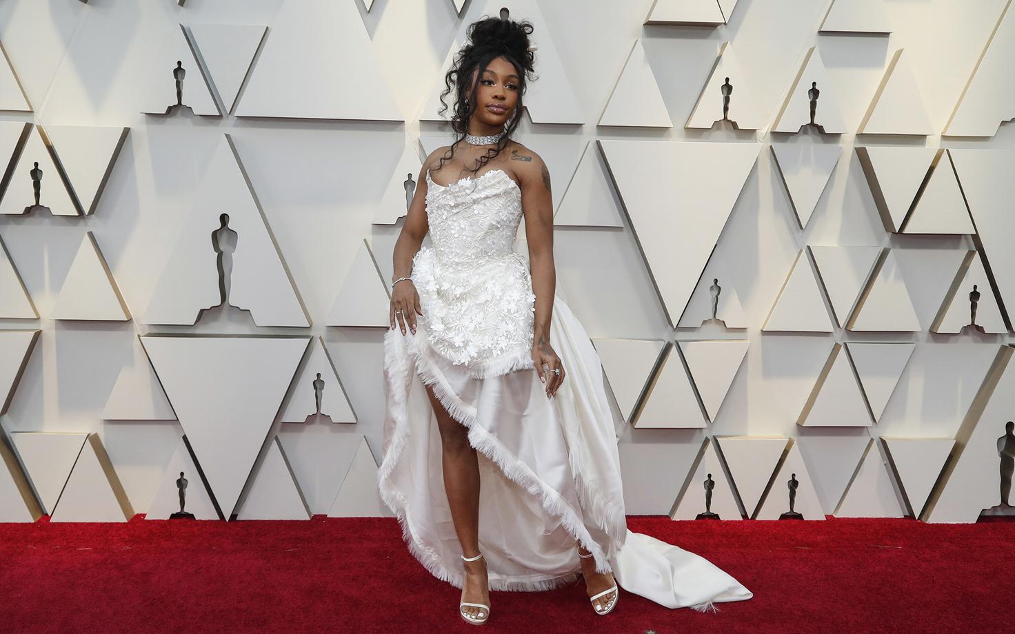 Sza.