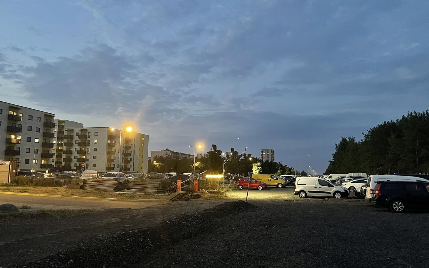 Ümera tn parkla