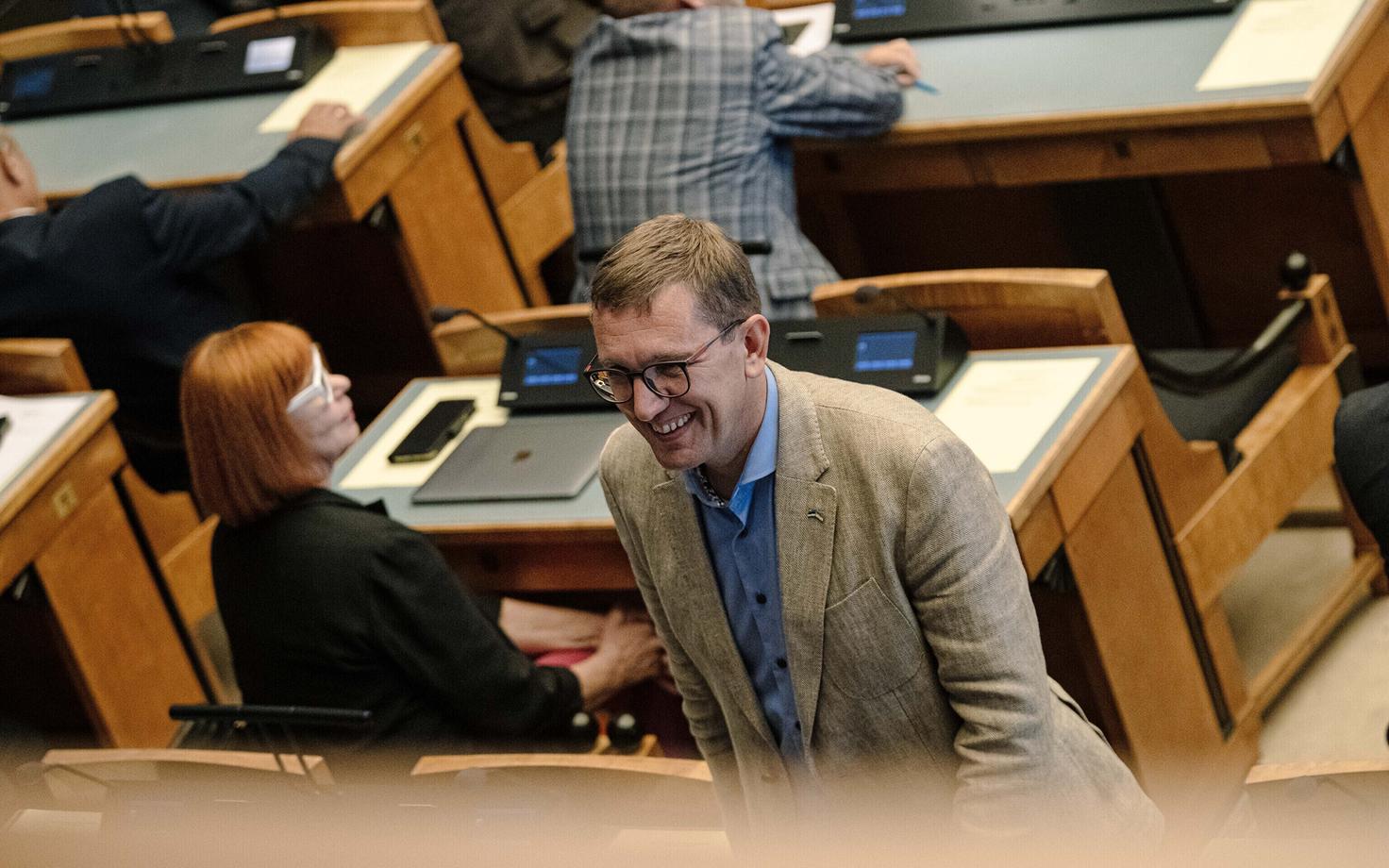 Riigikogu erakorraline istung kolmapäeval, 31. augustil
