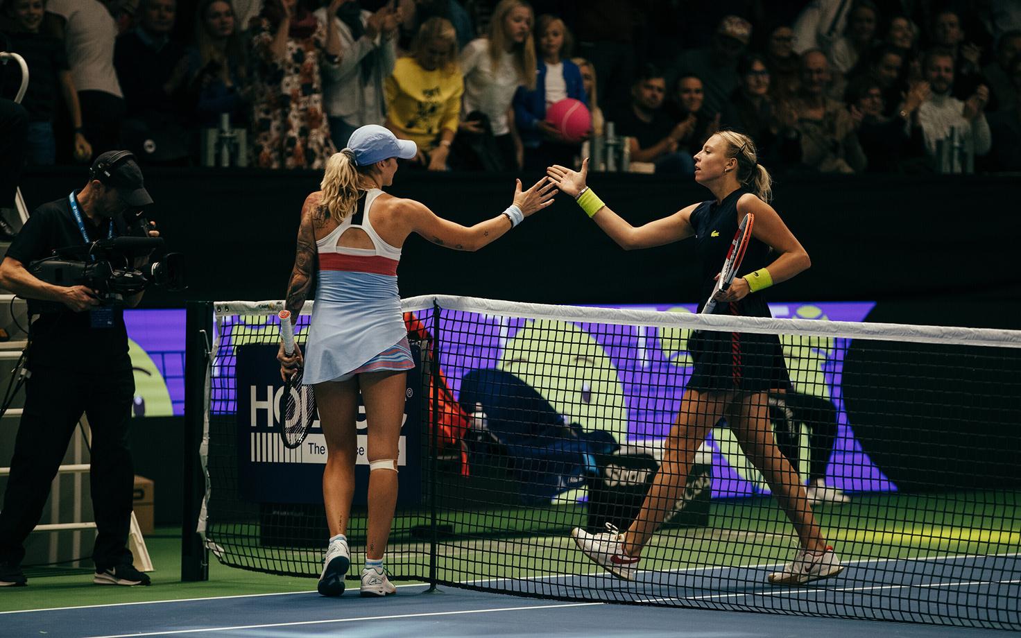 Tallinn Open: Анетт Контавейт - Тереза Мартинцова.