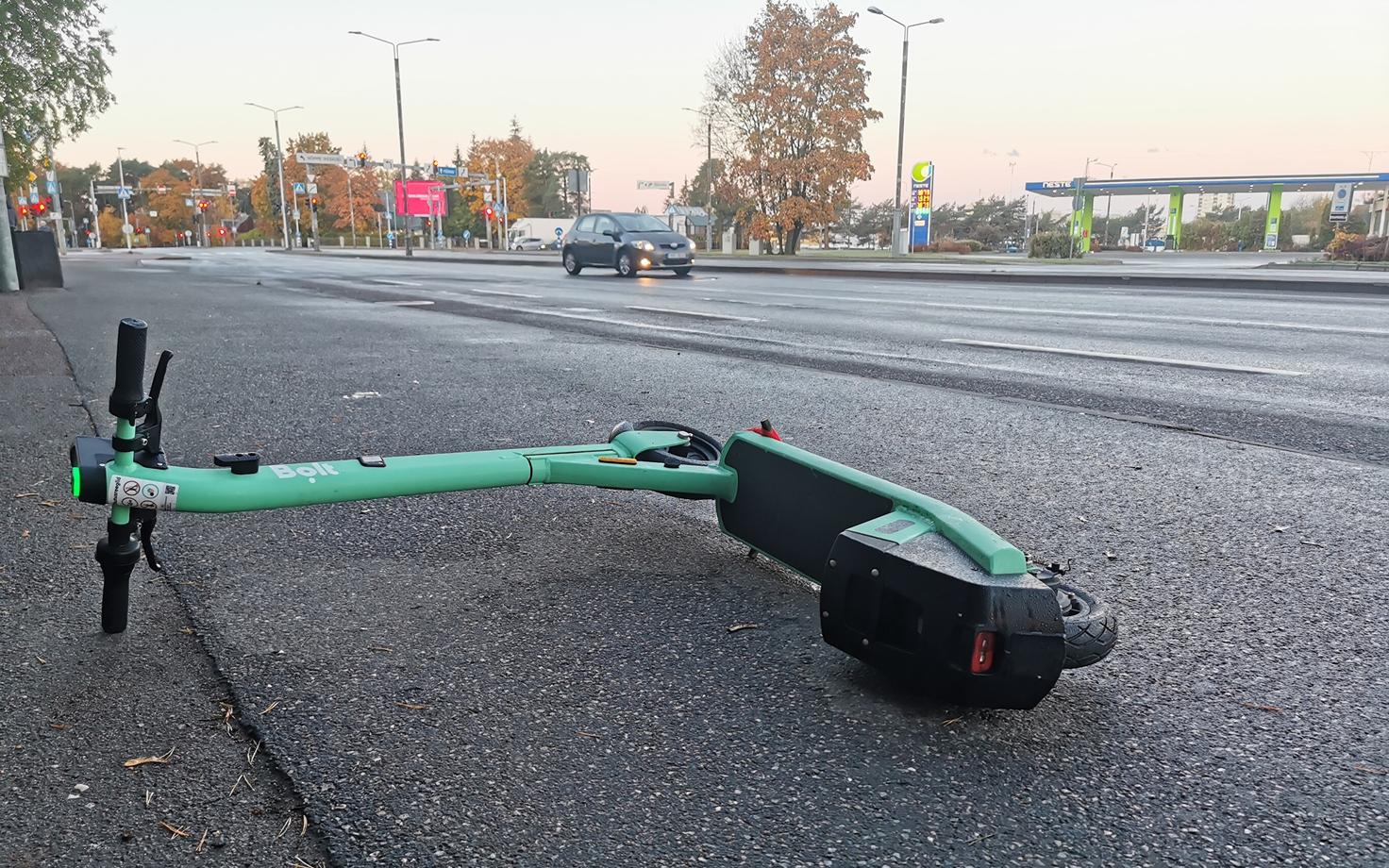 Electric scooter (picture is illustrative).