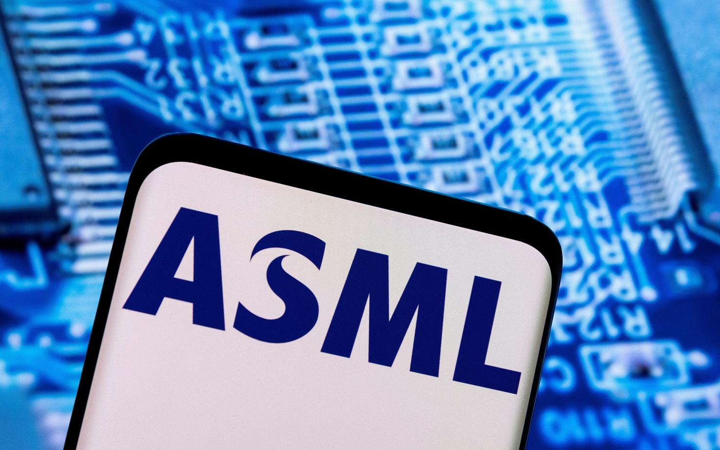 Технологическая компания ASM прекратила обслуживание китайских клиентов.