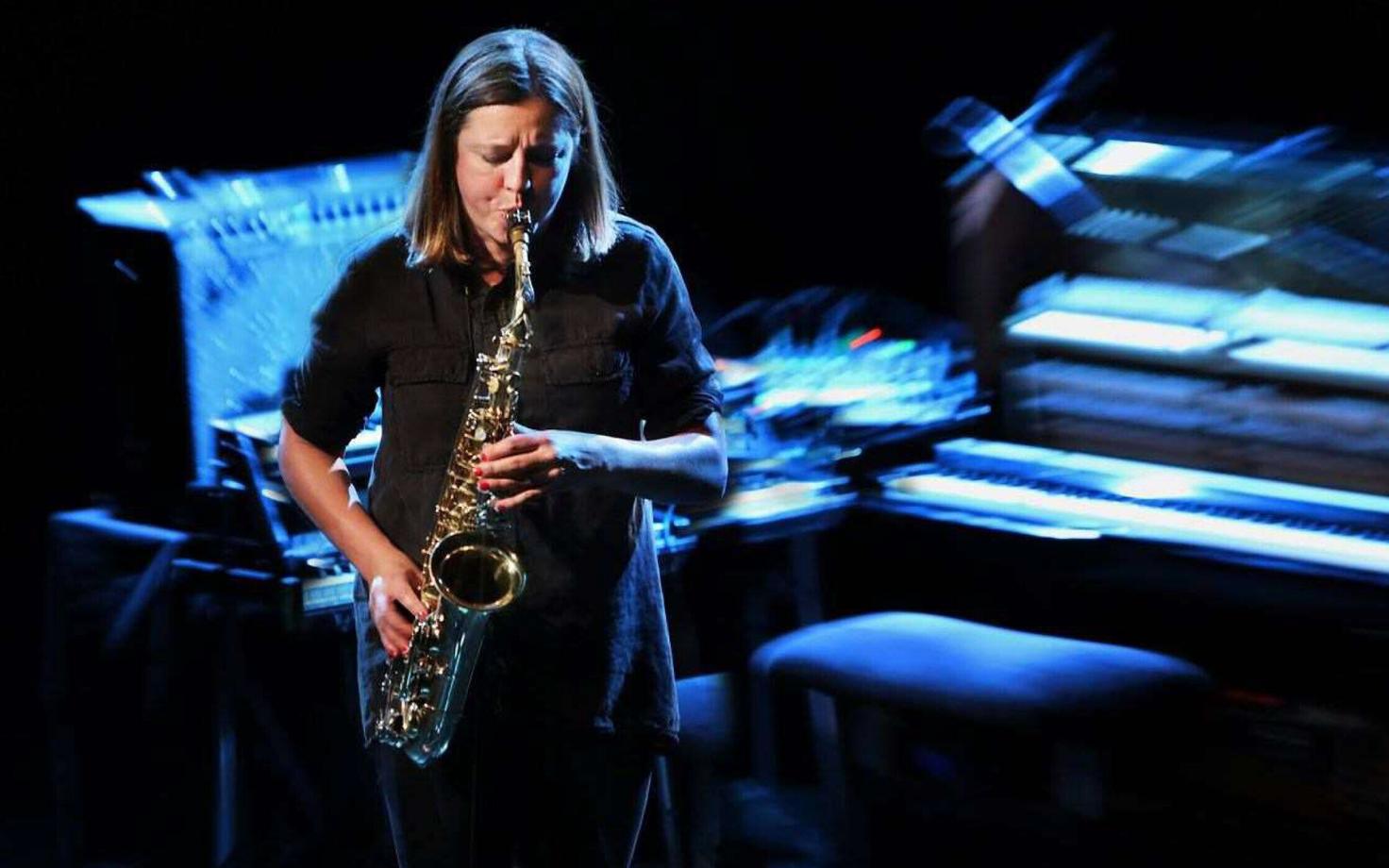 Maria Faust.