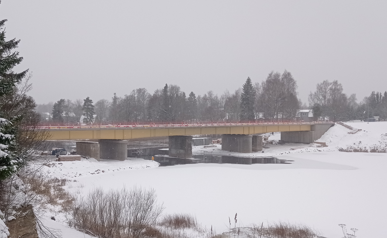 Новый мост через реку Пярну на шоссе Пярну - Тори.