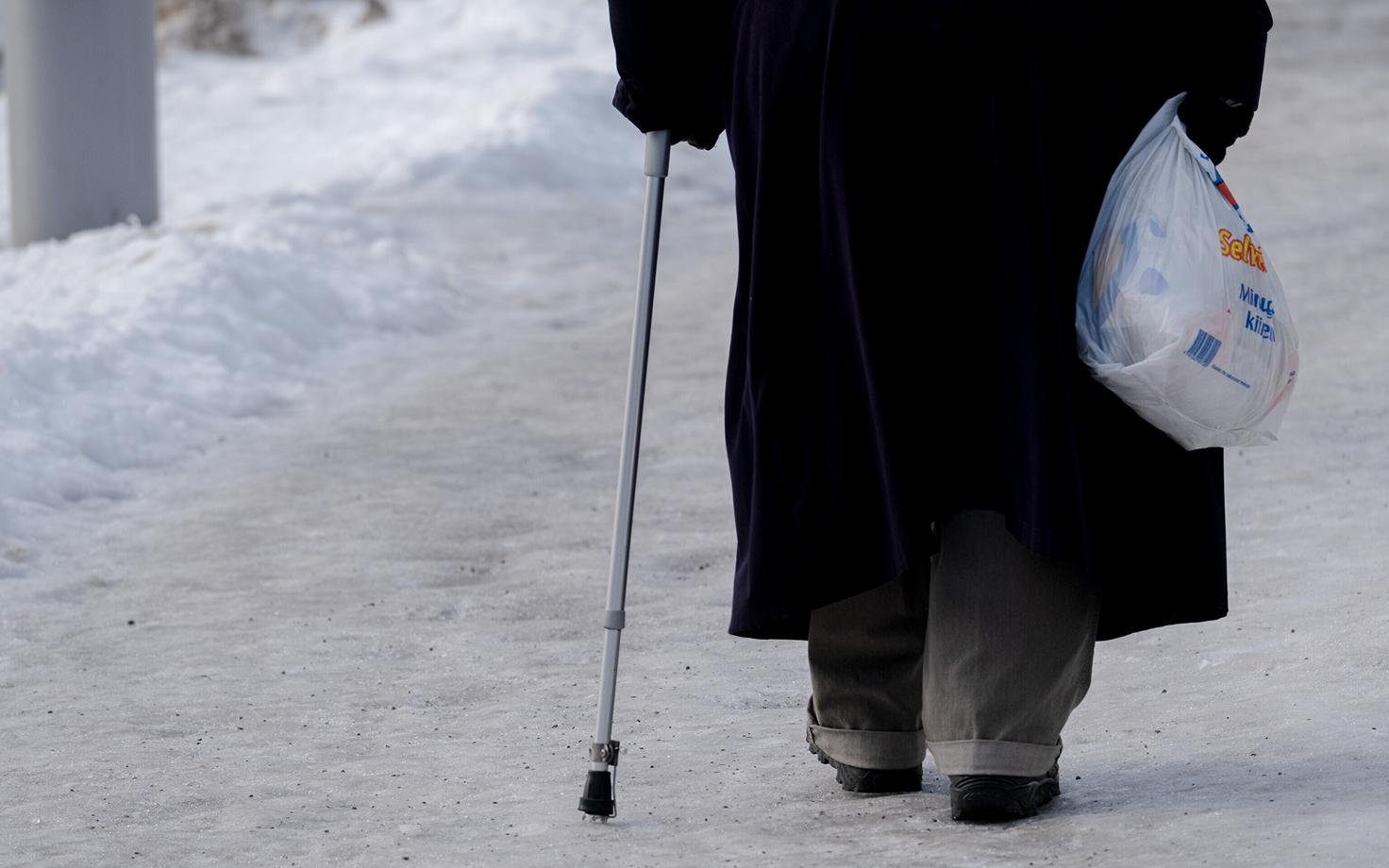 Slippery streets in Tallinn on February 10, 2022.