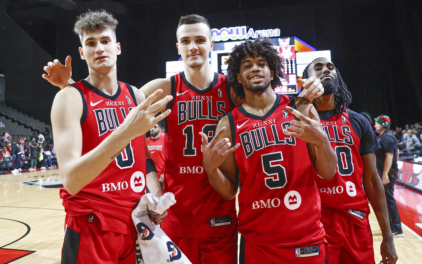 Henri Drell ja teised Windy City Bullsi mängumehed