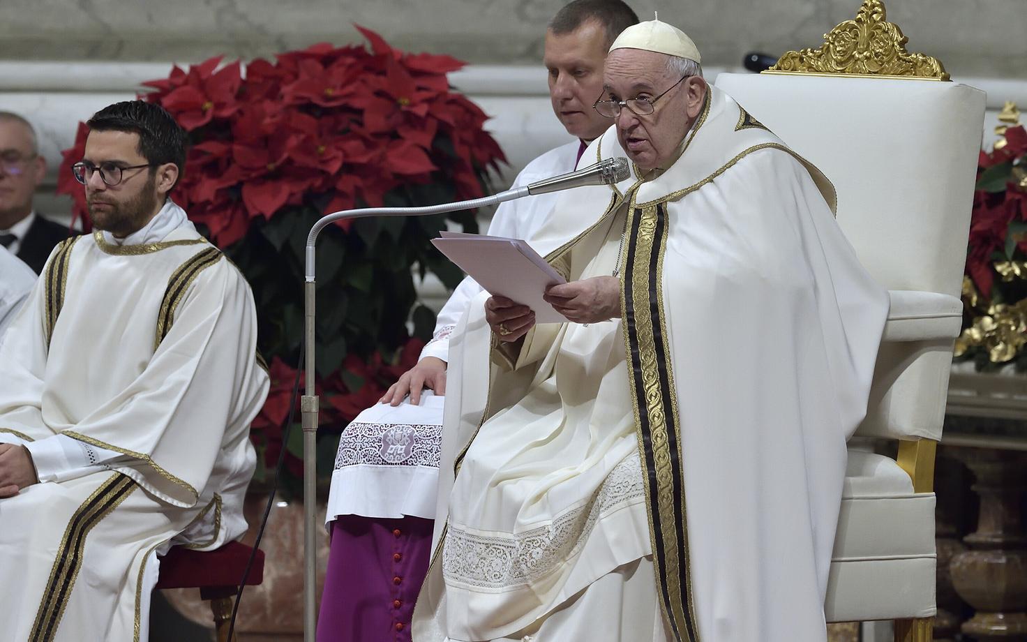 Paavst Franciscus Püha Peetruse basiilikas jõululaupäeval