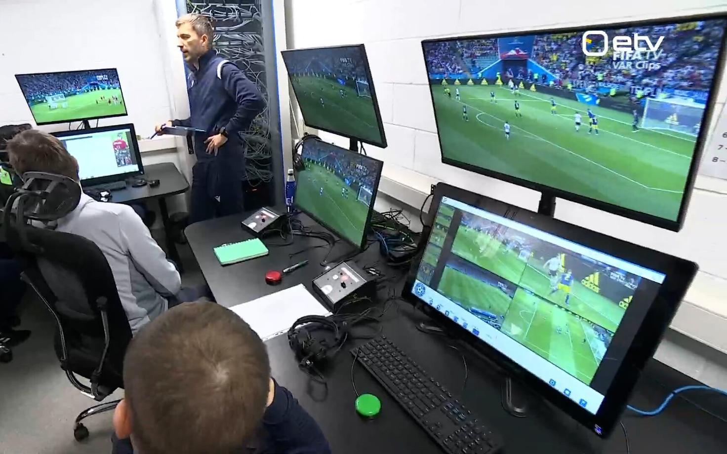 VAR