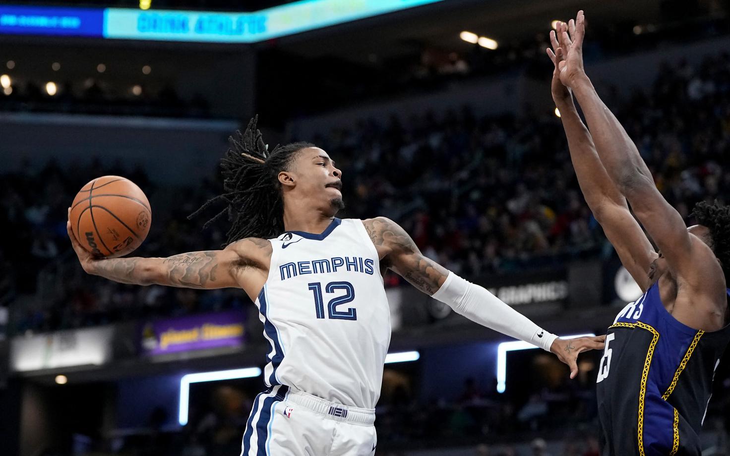 Ja Morant säras Memphise võidumängus võimsa pealtpanekuga