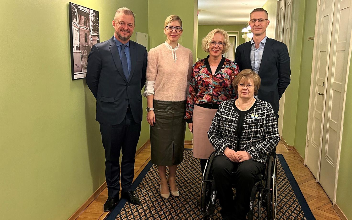 Kultuuriminister Piret Hartman kohtus Rahvusvahelise Paralümpiakomitee presidendi Andrew Parsonsiga