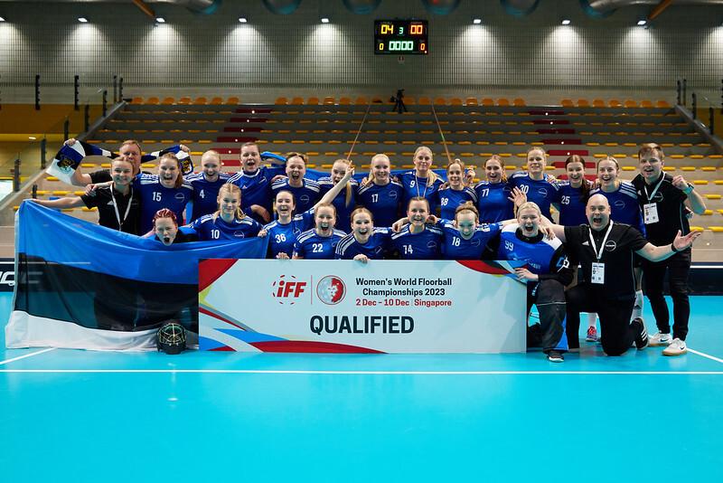 Eesti naiste saalihokikoondis