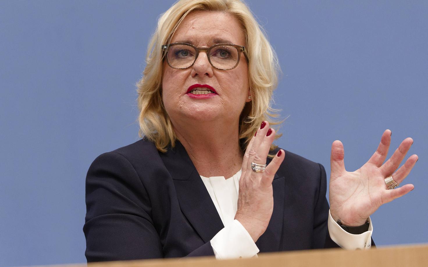 Eva Högl
