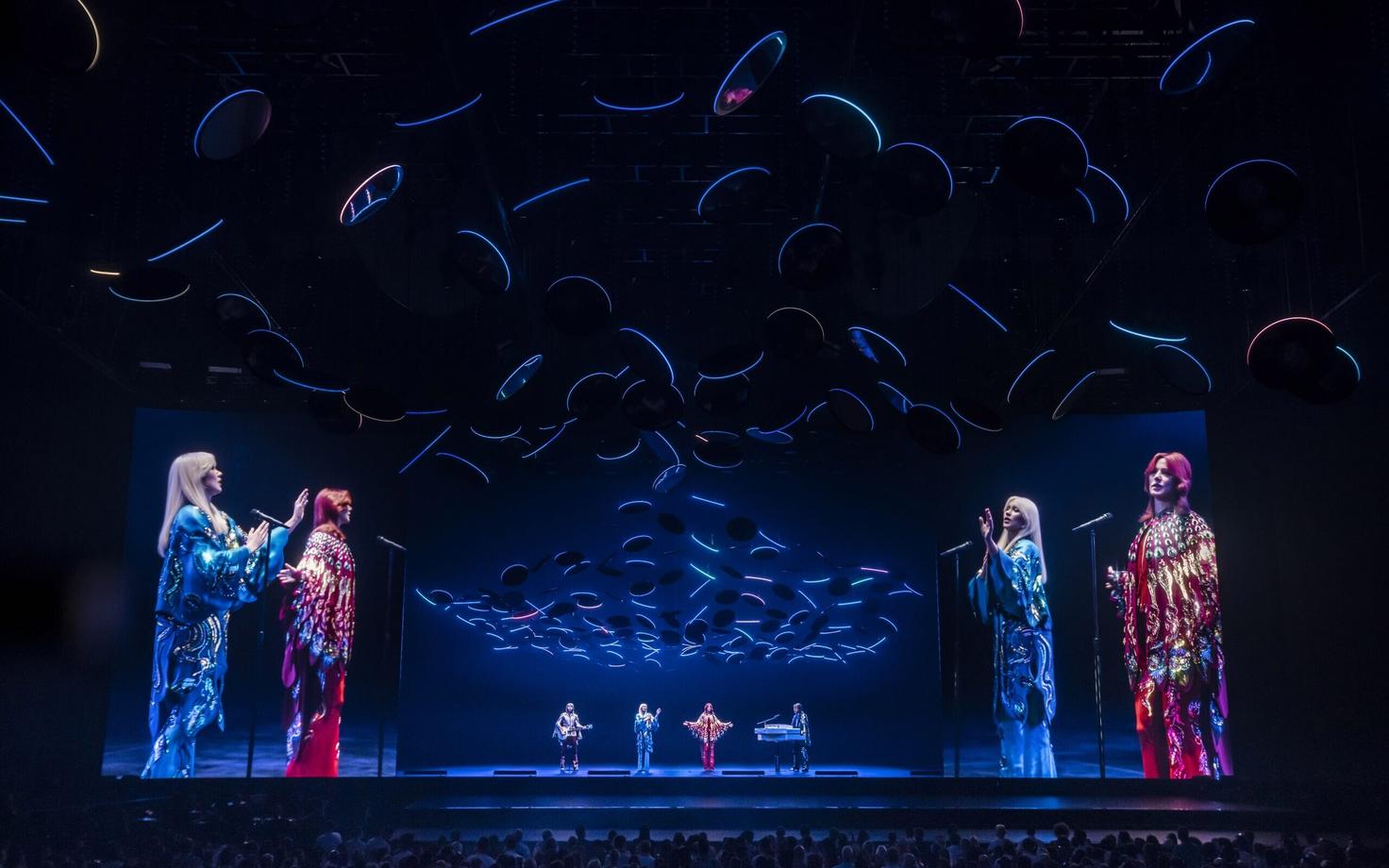 Hologramm-ABBA show'ks spetsiaalselt loodud ABBA Arenal.