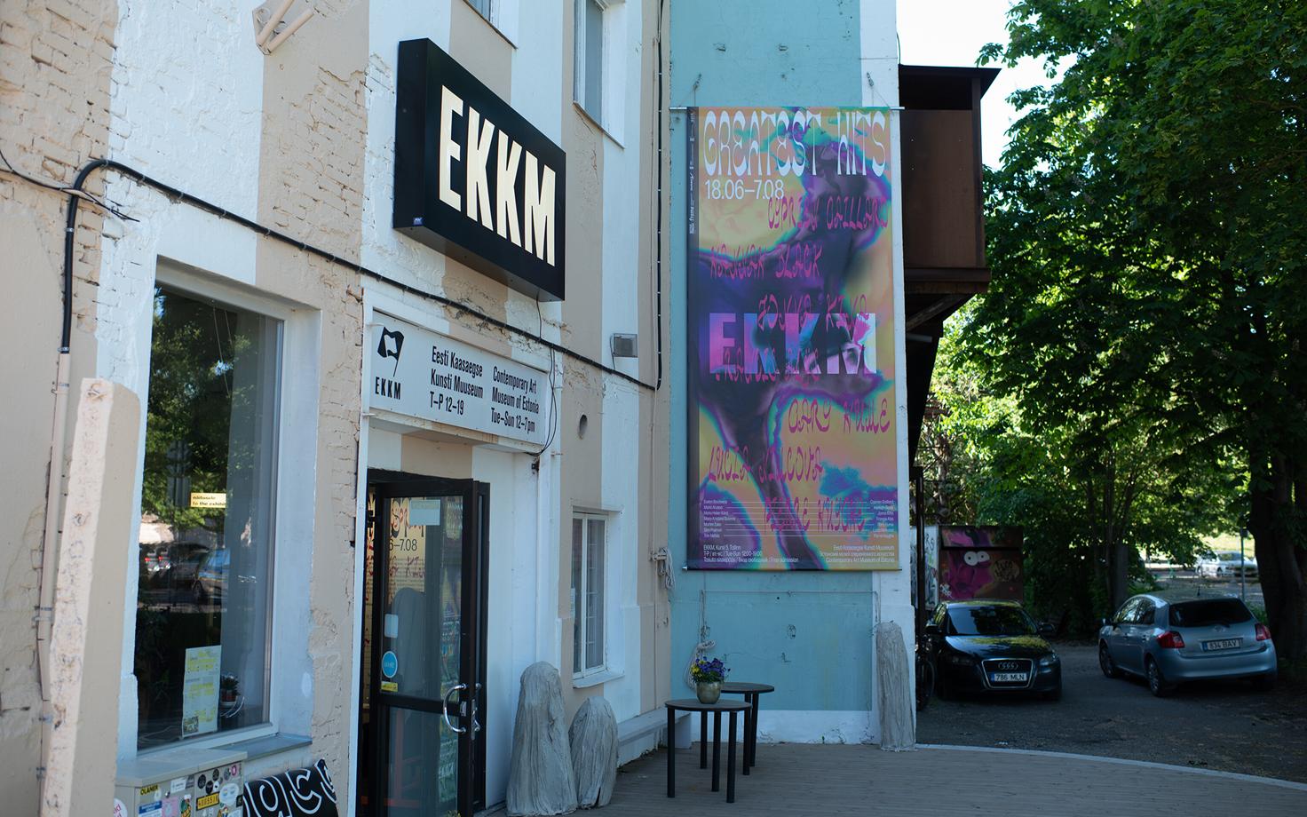 EKKM.