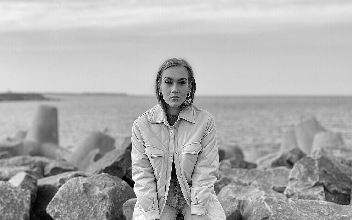 Novembrikuus ilmunud singli
