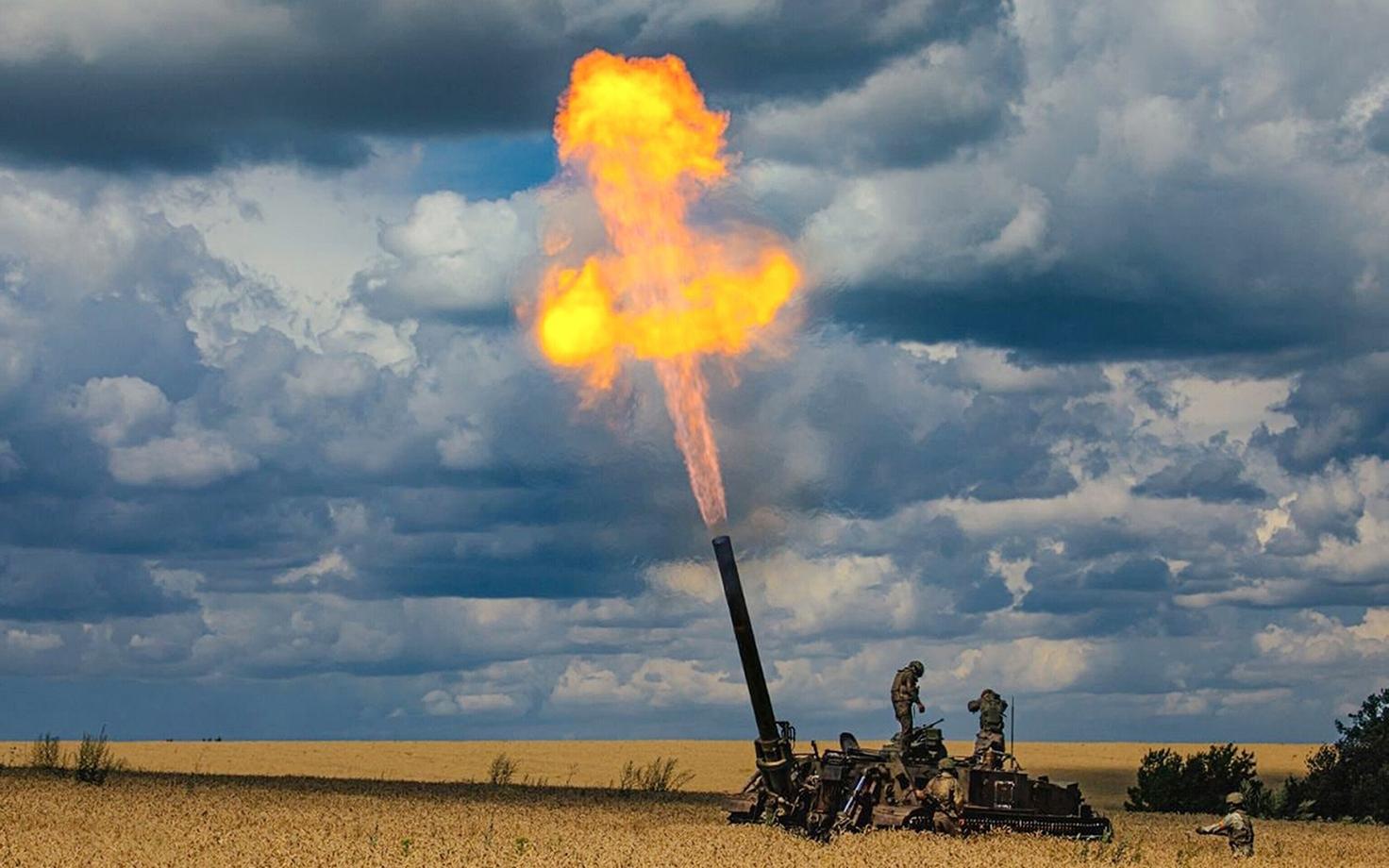 Vene iseliikuv raskesuurtükk Tjulpan. Ukraina väitel hävitasid nad ühe sellise teisipäeval Kupjanski all.
