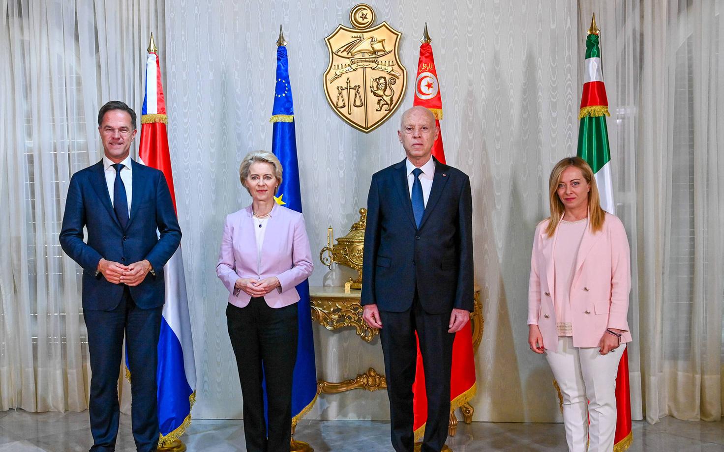 Марк Рютте, Урсула фон дер Ляйен, Каис Саид и Джорджа Мелони (слева направо) в Тунисе.