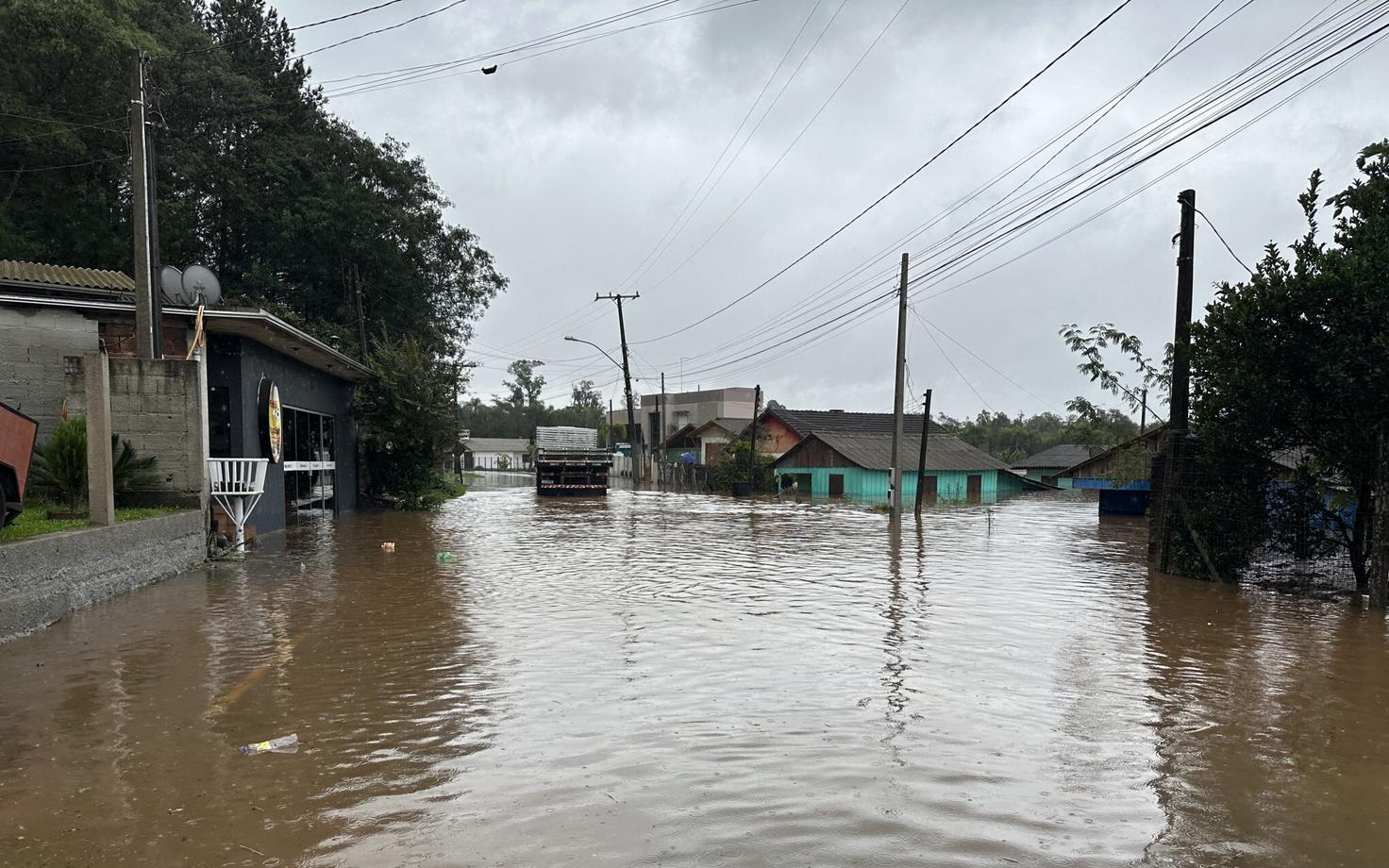 Üleujutatud tänav Rio Grande do Suli osariigis.