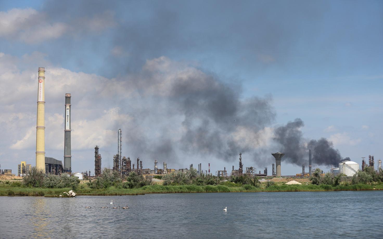 Põleng Petromidia naftarafineerimise tehases 2021. aastal, pilt on illustratiivne