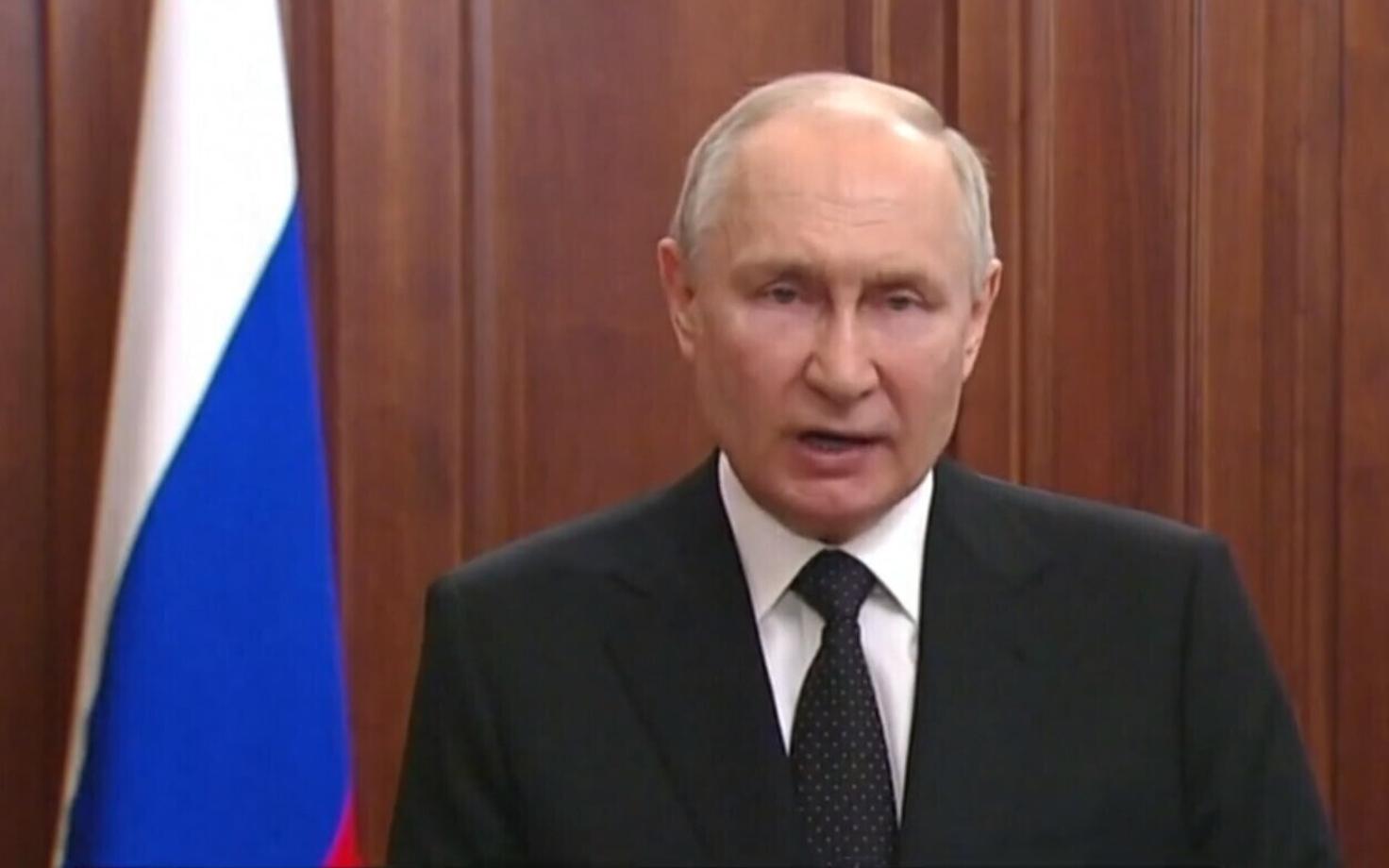 Президент России Владимир Путин в субботу выступил с заявлением.