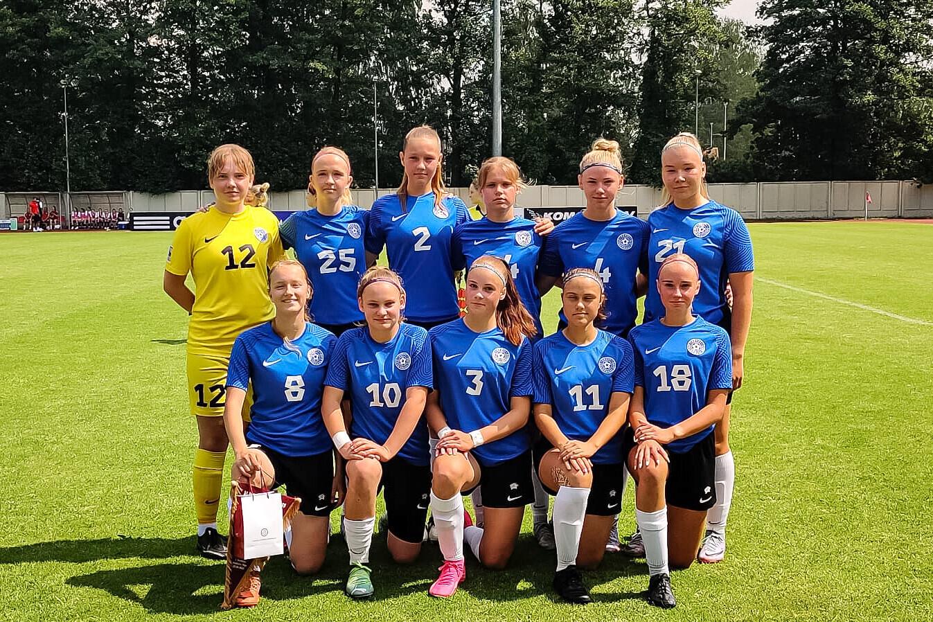 Eesti neidude U-17 jalgpallikoondis