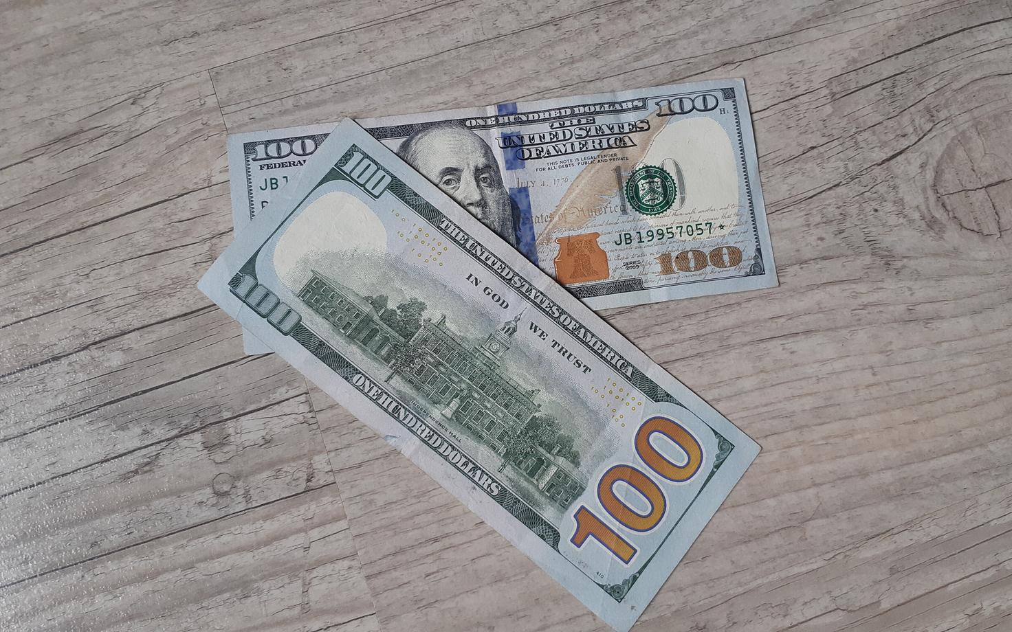USA dollarid.