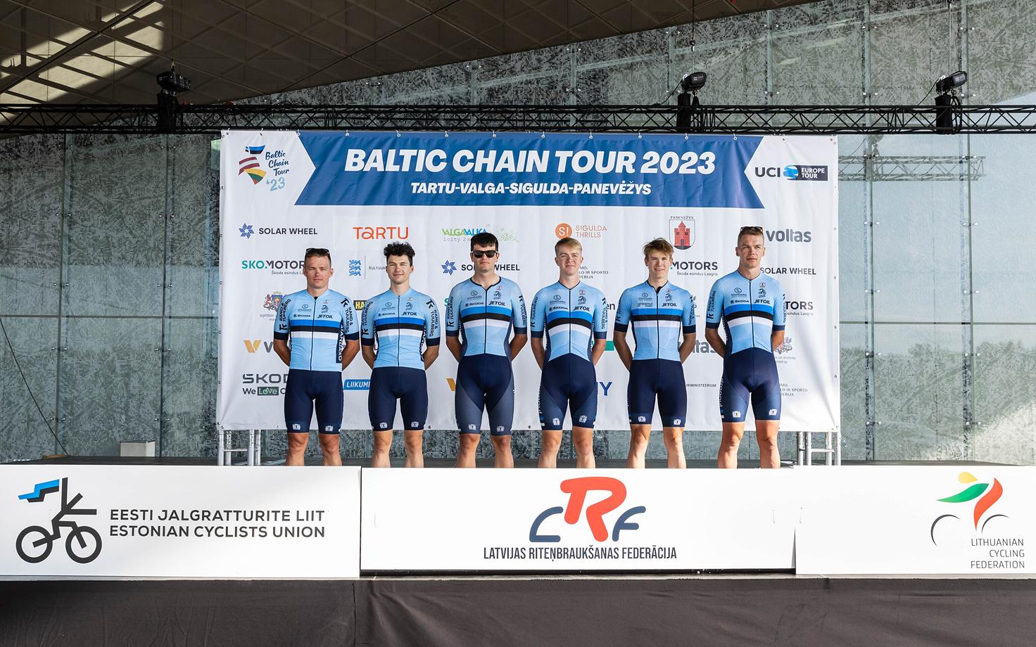 Eesti jalgratturite koondis Balti keti velotuuri presentatsioonil