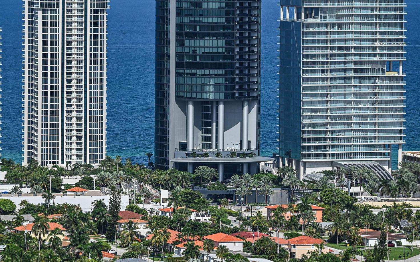 Florida osariigis asuv Miami linn
