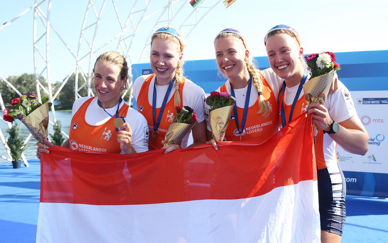 Hollandi võidukas naiste roolijata neljapaat