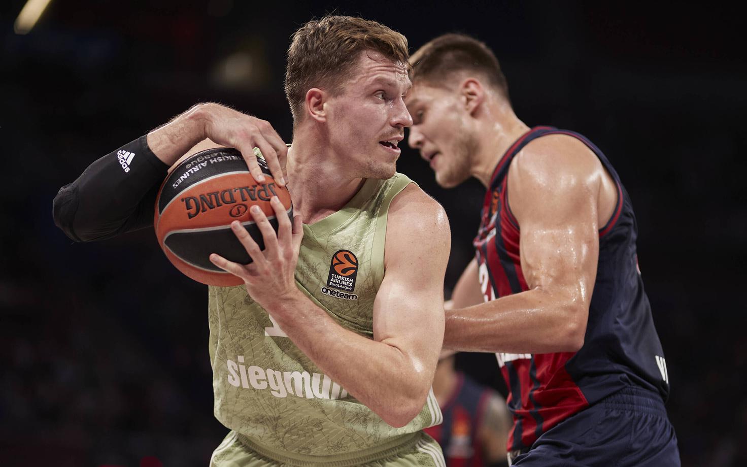 Andreas Obst (Bayern) ja Maik-Kalev Kotsar (Baskonia)
