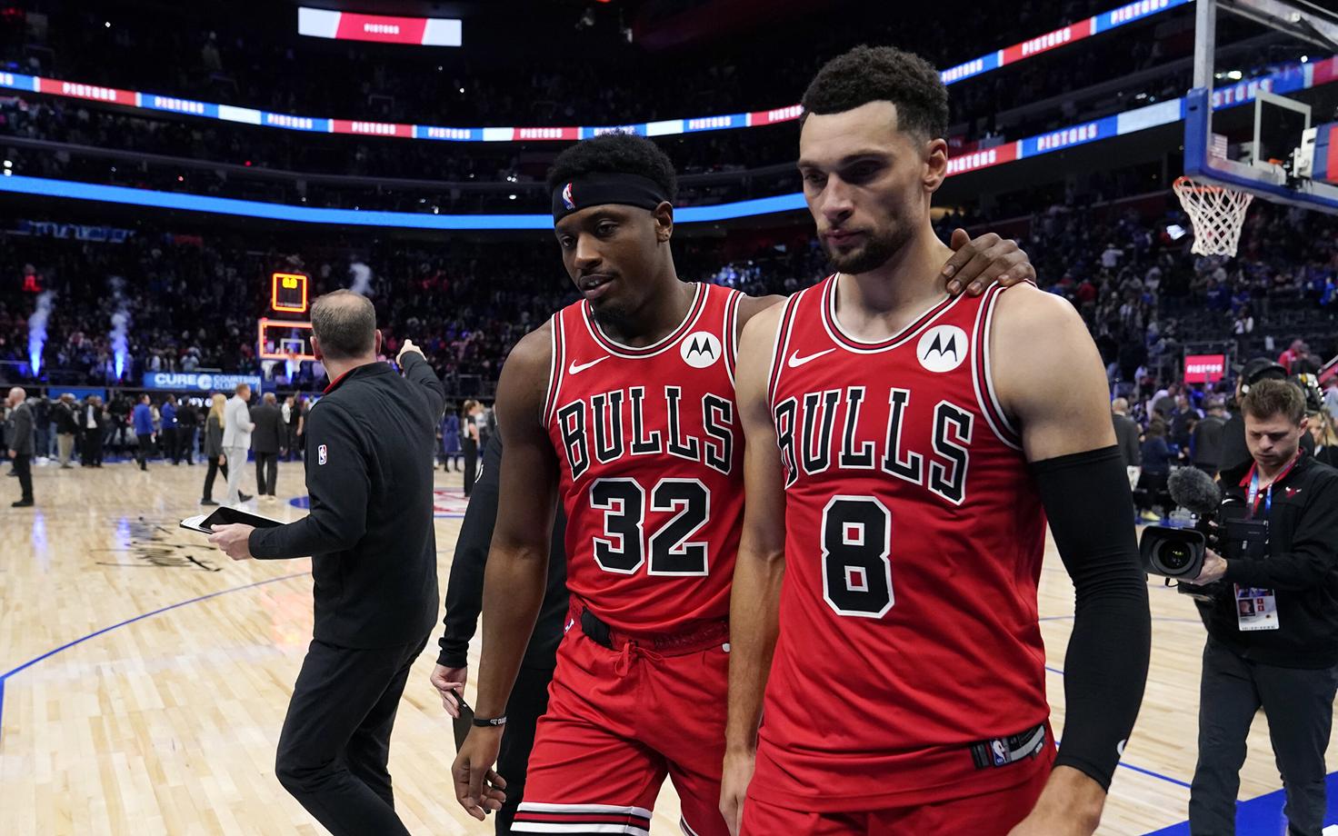 Zach LaVine (paremal).
