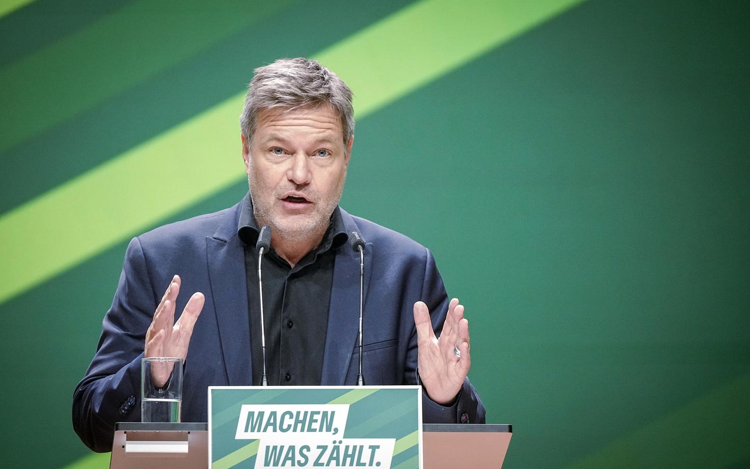 Saksamaa majandus- ja kliimaminister Robert Habeck Saksa roheliste erakonna kongressil.