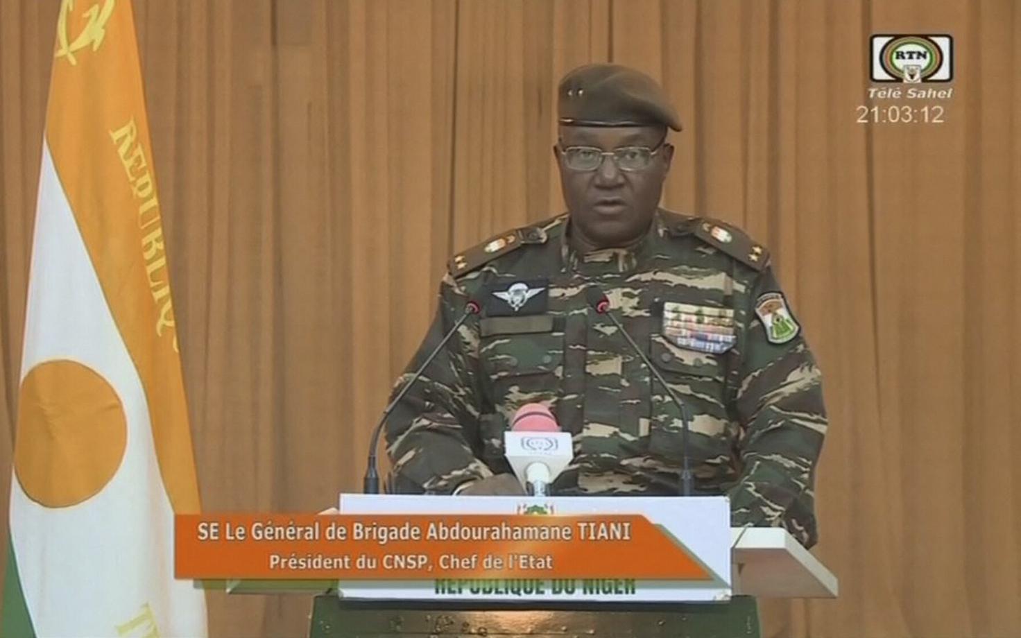 Nigeri hunta juht Abdourahamane Tiani Nigeri riigitelevisiooni eetris.