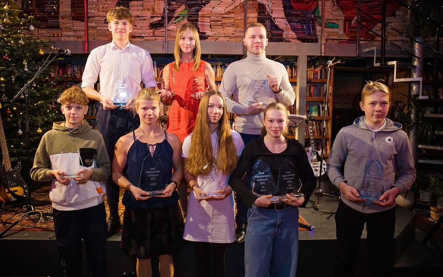 Üleval vasakult: Erki Pranno, Kristiina Toots, Keit Nurga. All vasakult: Markus Vlassov, Anu Hark, Anita Jermohhin, Elly Levin, Otto Kravik