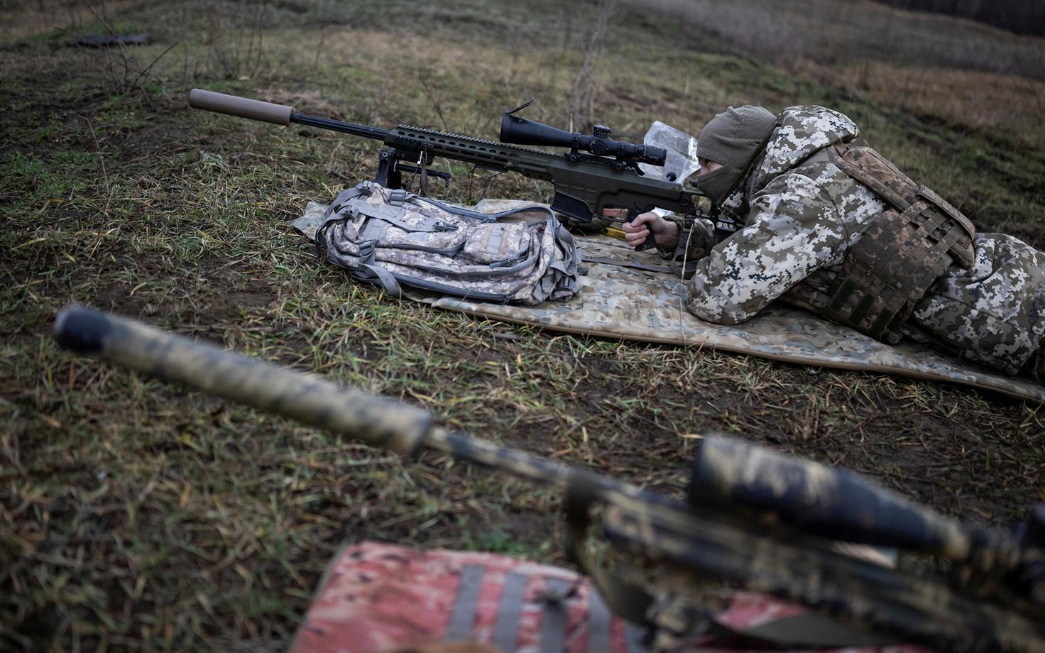 Ukraina snaiprite harjutused Donetski oblastis.